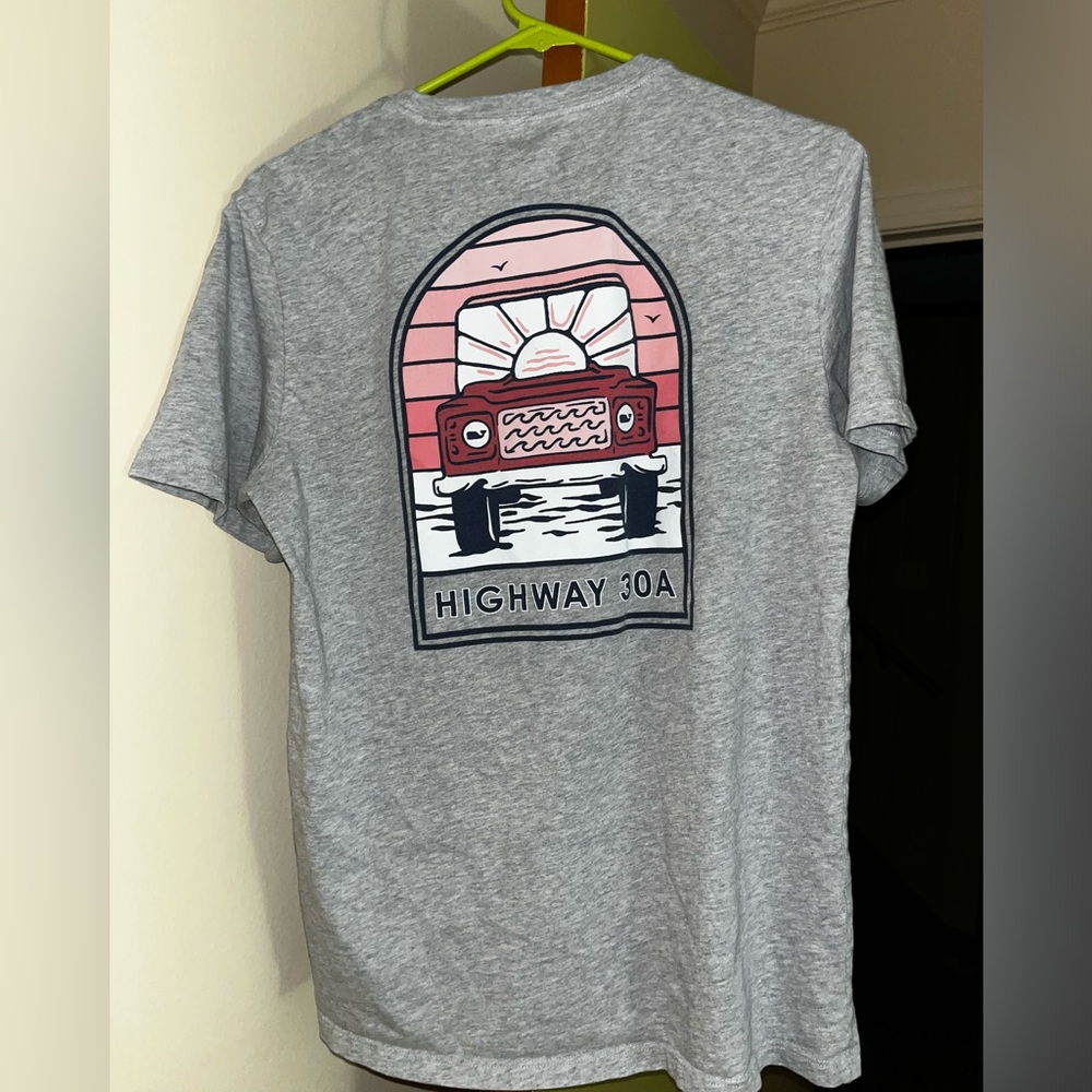 Vineyard vines shirt